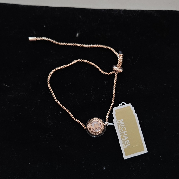 New Michael Kors Rose Gold Logo Bracelet - Picture 3 of 3